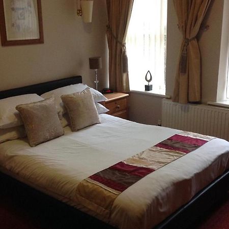 Hotel The Dillwyn Arms Swansea Exterior foto